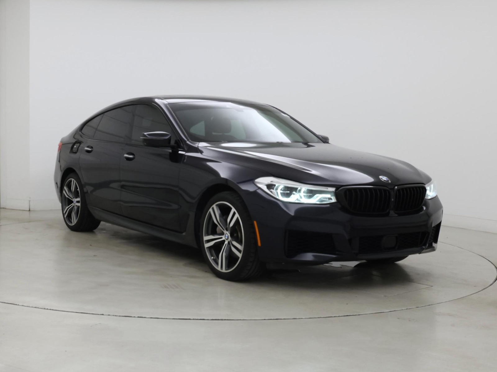 bmw 6 series gran turismo 2018 WBAJV6C52JBK07475 image bmw 6 series gran turismo 2018 WBAJV6C52JBK07475 image